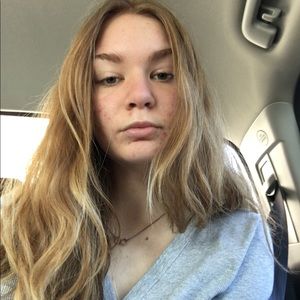 Meet your Posher, Halle